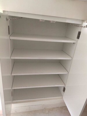 Furnished Amenities in 2.5 BHK Apartment at Bhimjyani Verraton, Manpada – for Sale