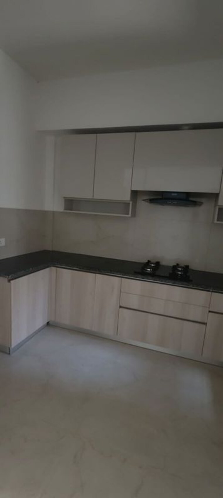 Kitchen, smart-world-orchard 3.5 Bedroom 1650 Sq.Ft. Builder Floor In Sector 61 Gurgaon 10324581