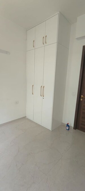 3.5 BHK Builder Floor For Rent in Smart World Orchard, Sector 61