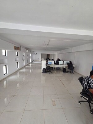  Office Space For Rent in Vastrapur