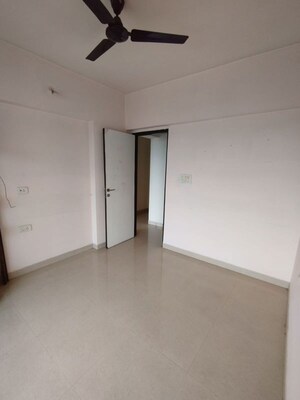 Room in 3 BHK Apartment at Paradise Sai Pearls, Kharghar – for Rent