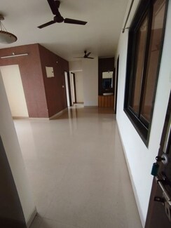 3 BHK Apartment For Rent in Paradise Sai Pearls