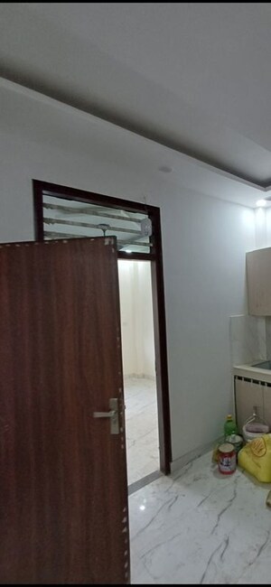 Room in 3.5 BHK Independent House at Palla – for Sale