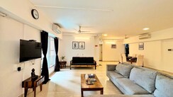 4 BHK + Servant Room,Extra Room Apartment For Sale in Kanakia Paris