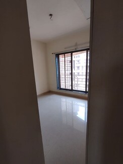 3 BHK Apartment For Rent in Paradise Sai Pearls