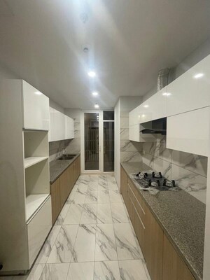 Building Lobby in 3.5 BHK Apartment at Conscient Hines Elevate, Sector 59 – for Rent