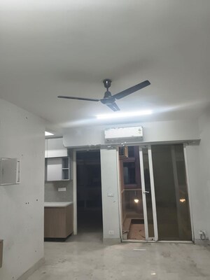 Building Lobby in 3 BHK Apartment at Signature Global City, Sector 37d – for Rent