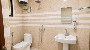 Bathroom in 3 BHK Villa at Vaidpura – for Rent