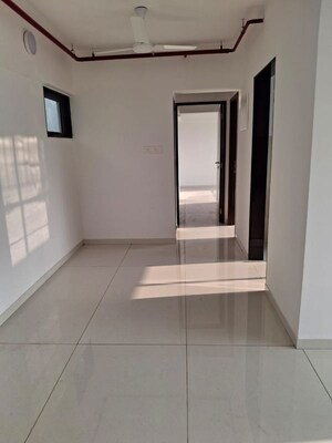 Room in 2 BHK Apartment at Arkade Aspire, Goregaon East – for Rent