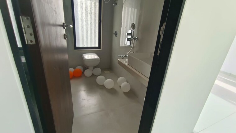 Bathroom, arkade-aspire 2 Bedroom 905 Sq.Ft. Apartment In Goregaon East Mumbai 10324659