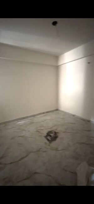 Room in 3 BHK Apartment at Rps More – for Sale