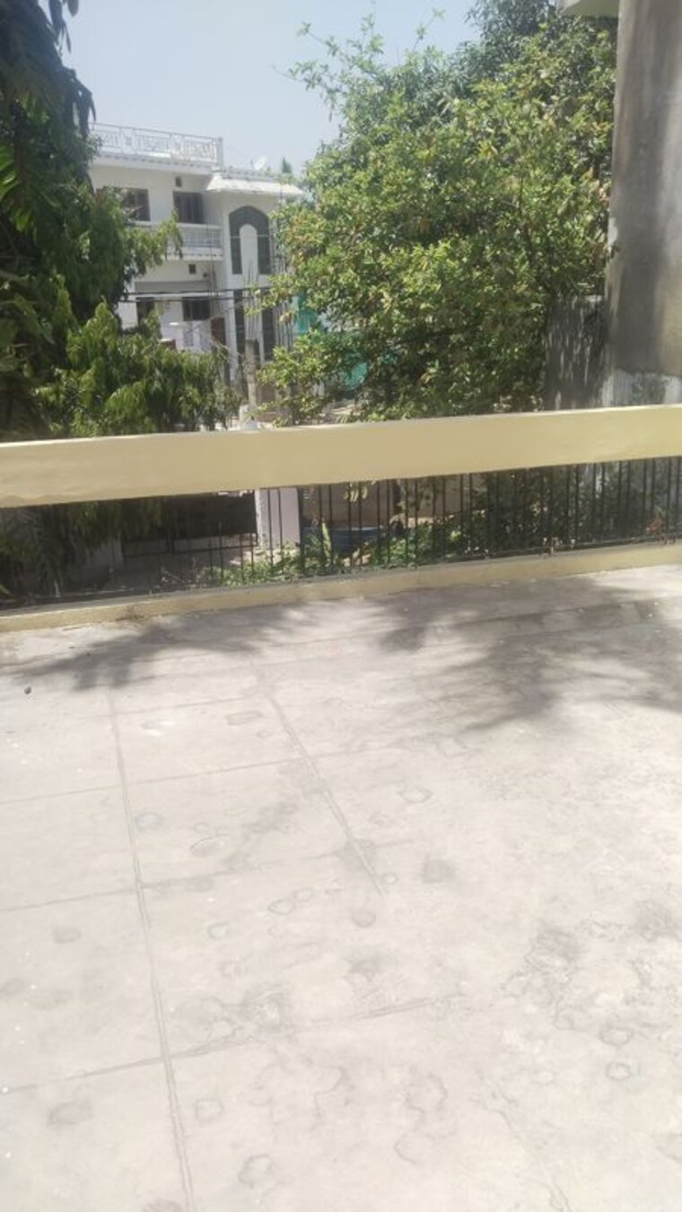 Balcony, gomti nagar 2 Bedroom 1300 Sq.Ft. Builder Floor In Gomti Nagar Lucknow 10324725