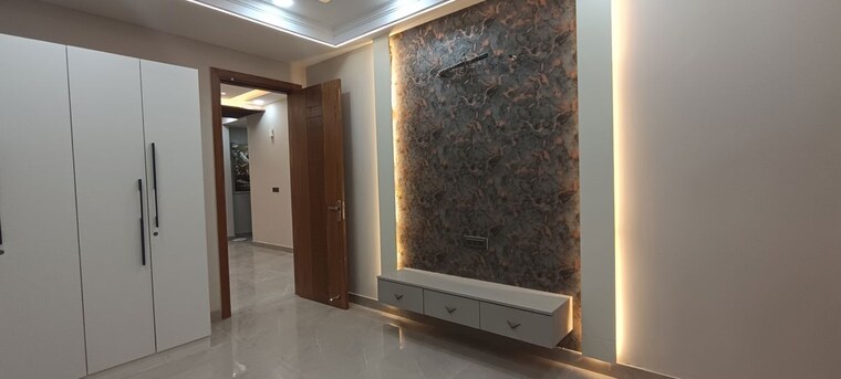 Room, bptp-district-phase-2 3 Bedroom 145 Sq.Ft. Builder Floor In Sector 84 Faridabad 10324731