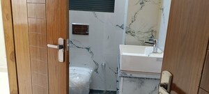 Bathroom in 3 BHK Builder Floor at BPTP District Phase 2, Sector 84 – for Sale