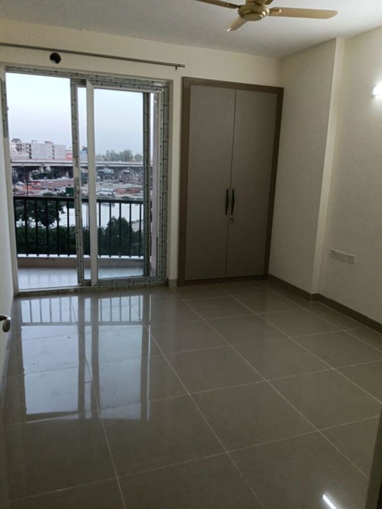 Room, mahagun-moderne 2.5 Bedroom 1290 Sq.Ft. Apartment In Sector 78 Noida 10324645