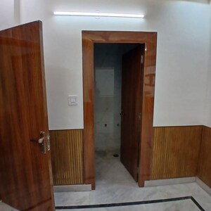 Room in 2 BHK Builder Floor at Vaishali Extension – for Sale