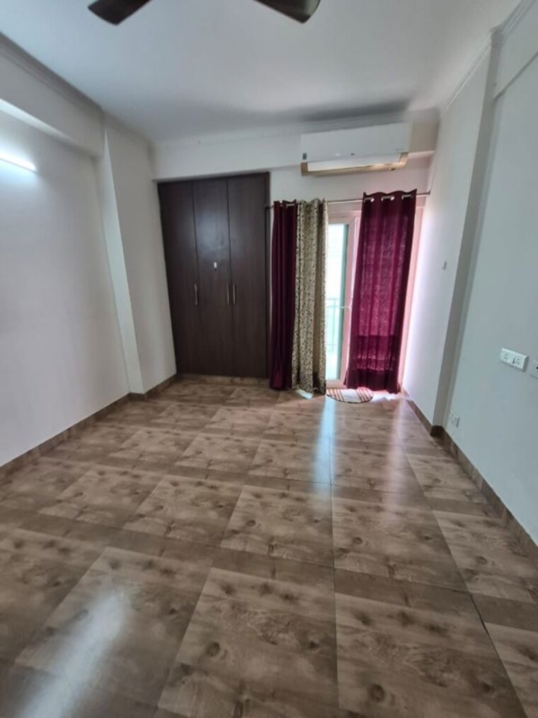 Room, mahagun-mywoods-ii 4 Bedroom 2025 Sq.Ft. Apartment In Sector 16c Greater Noida Greater Noida 10324753