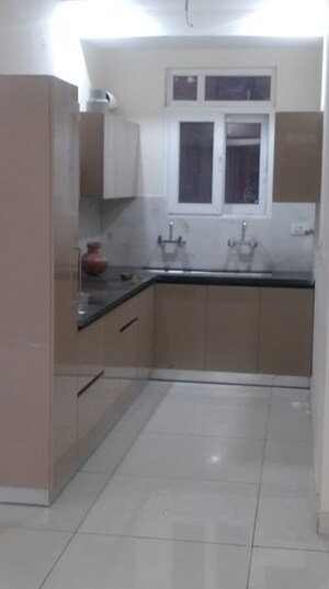 Kitchen in 3 BHK Apartment at Sunshine Homes Zirakpur, Dhakoli – for Rent