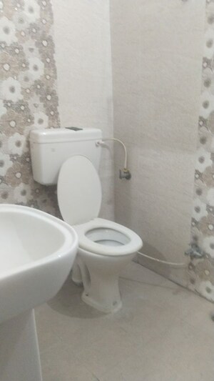 Bathroom in 1 RK Builder Floor at Gomti Nagar – for Rent