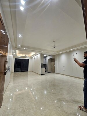 3 BHK Builder Floor For Rent in Sector 57