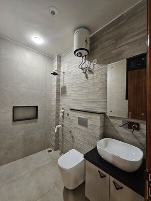 Bathroom in 3 BHK Builder Floor at Sector 57 – for Rent