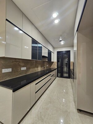 Kitchen in 3 BHK Builder Floor at Sector 57 – for Rent