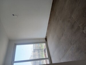 Furnished Amenities in 5 BHK Apartment at Mahagun My Woods, Sector 16c Greater Noida – for Sale