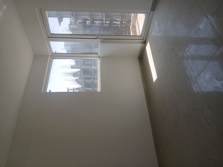Room, mahagun-my-woods 5 Bedroom 2024 Sq.Ft. Apartment In Sector 16c Greater Noida Greater Noida 10324777