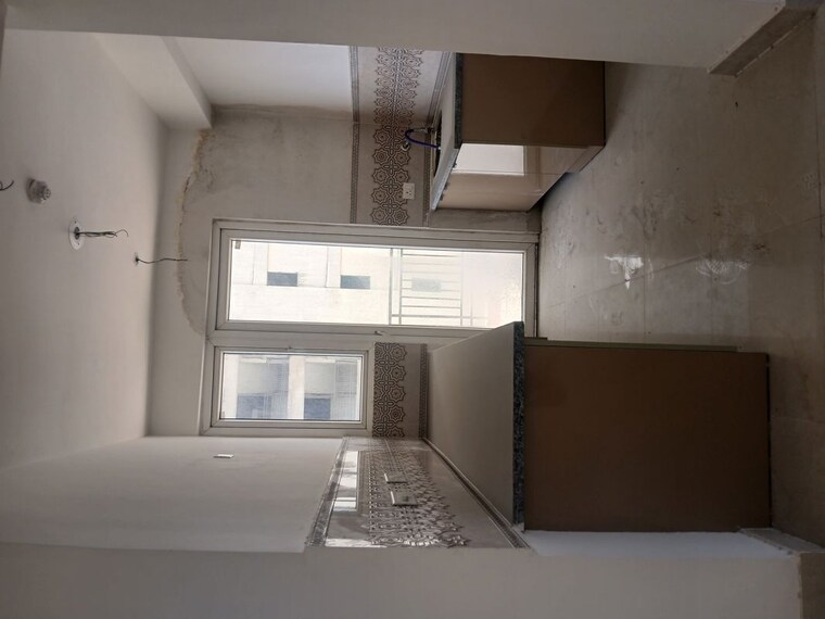 Kitchen, mahagun-my-woods 5 Bedroom 2024 Sq.Ft. Apartment In Sector 16c Greater Noida Greater Noida 10324777