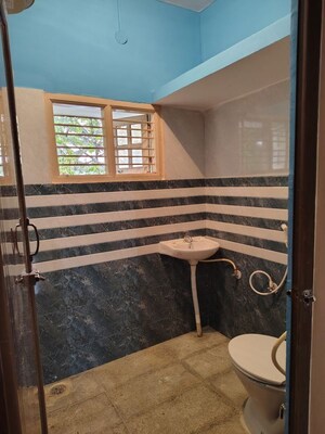 Bedroom in 2 BHK Independent House at Ramesh Nagar – for Rent