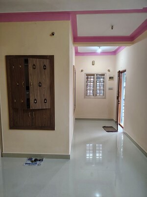 Furnished Amenities in 2 BHK Independent House at Ramesh Nagar – for Rent