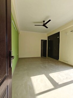 3 BHK Apartment For Rent in Aims Golf City