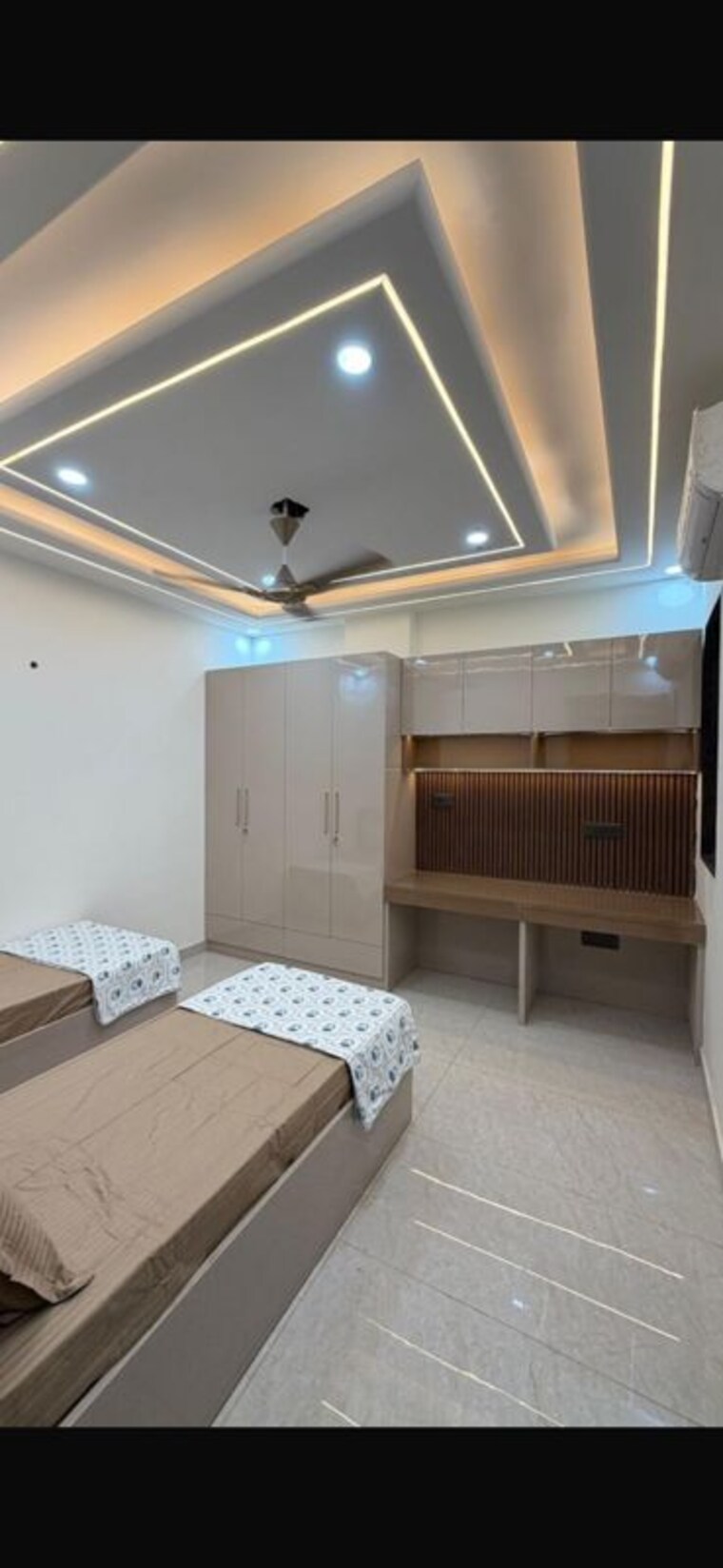 Bedroom, sector 44 6+ Bedroom 300 Sq.Ft. Independent House In Sector 44 Noida 10324754