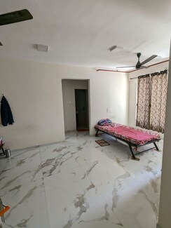 2 BHK Apartment For Rent in Dotom Isle
