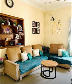 2 BHK Builder Floor For Rent in Sector 44