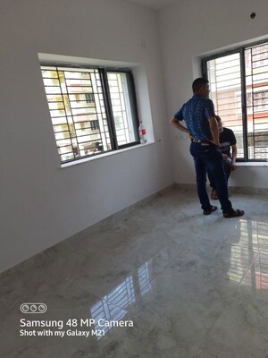 Room in 3 BHK Apartment at New Town – for Rent