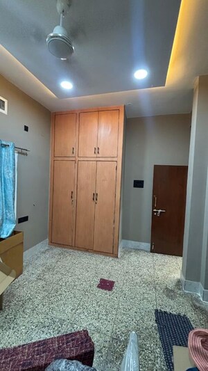 Room in 2 BHK Apartment at Begumpet – for Rent