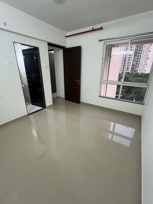 2 BHK Apartment For Rent in Puranik Tokyo Bay Phase 2A, Kasarvadavali
