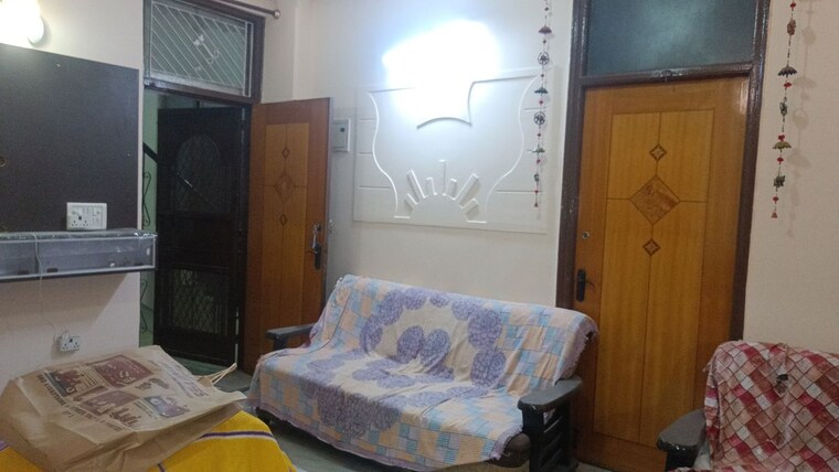 Living Room, vaishali sector 4 2 Bedroom 900 Sq.Ft. Builder Floor In Vaishali Sector 4 Ghaziabad 10324826