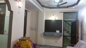 Living Room in 2 BHK Builder Floor at Vaishali Sector 4 – for Rent