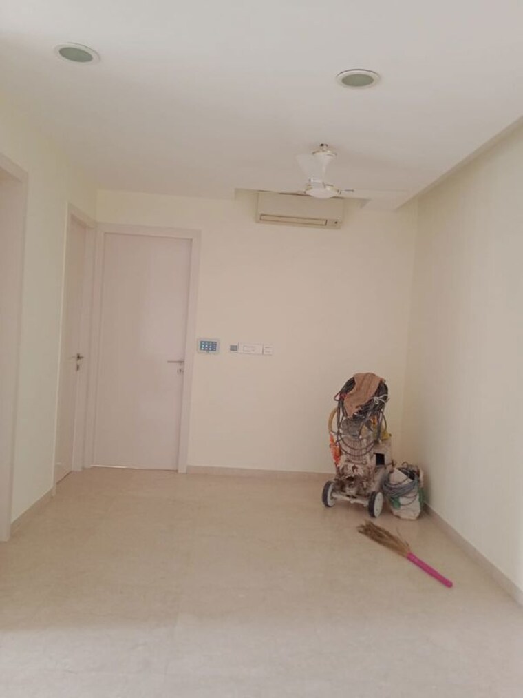 Room, lodha-fiorenza 2 Bedroom 1093 Sq.Ft. Apartment In Goregaon East Mumbai 10324819