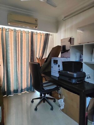 Study Room in 2.5 BHK Apartment at LnT Elixir Reserve, Powai – for Rent