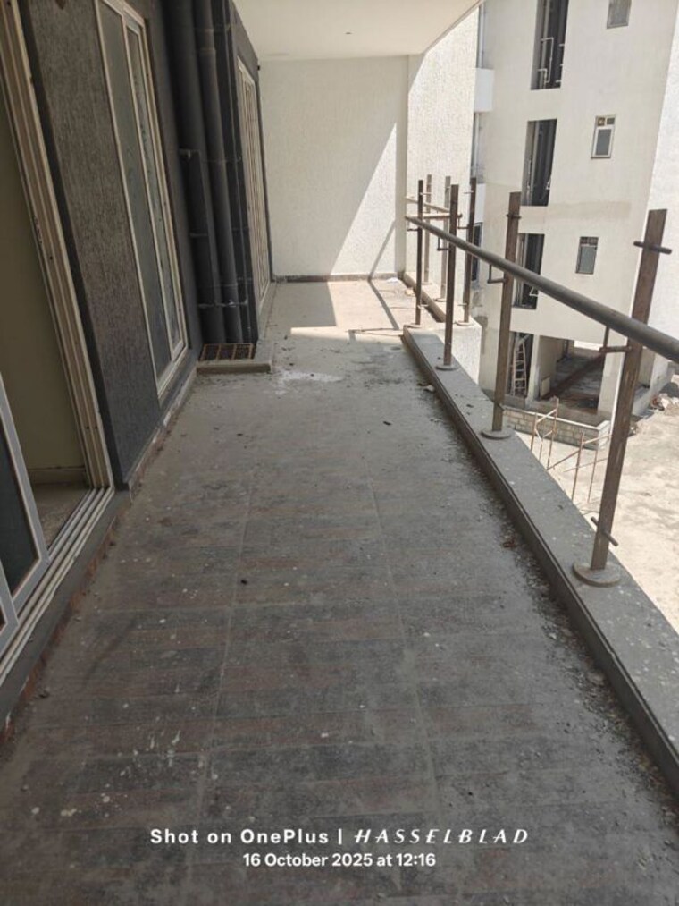 Balcony, gauri-excellency 2 Bedroom 800 Sq.Ft. Apartment In Kandivali West Mumbai 10324871