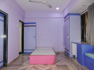 Bedroom in 1 BHK Apartment at Chembur – for Rent