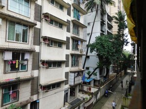 1 BHK Apartment – Exterior View View at Chembur - for Rent
