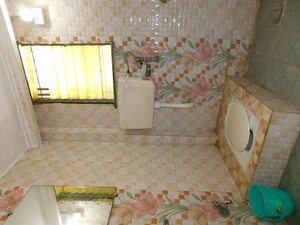 Bedroom in 1 BHK Apartment at Chembur – for Rent