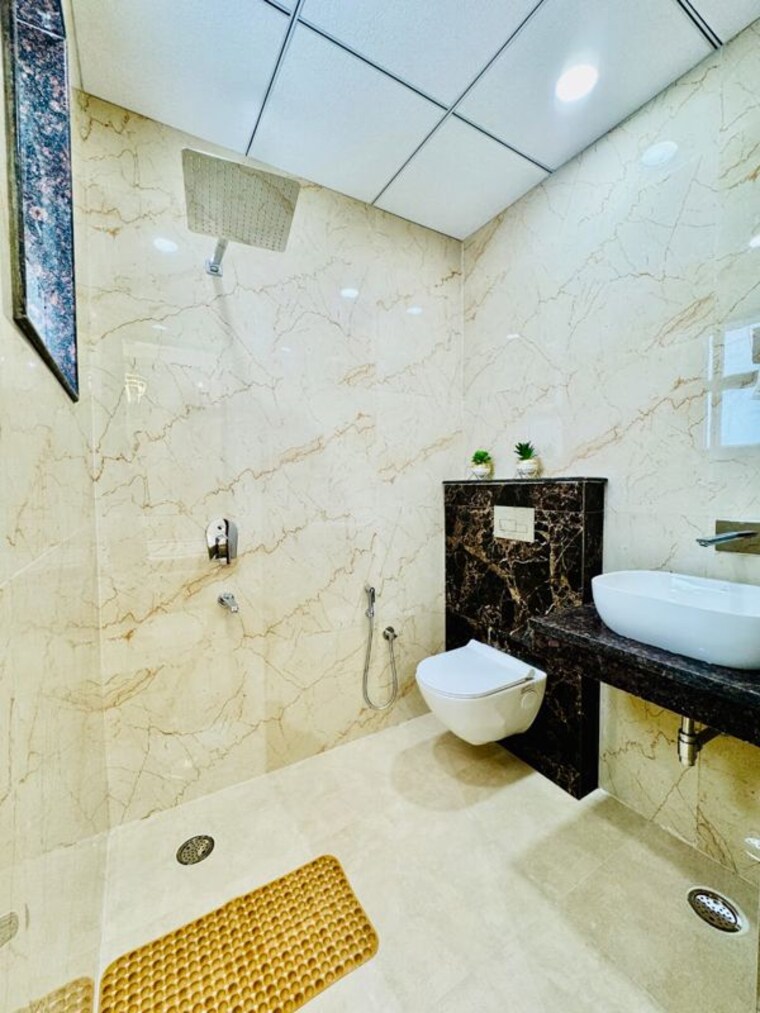 Attached Bathroom, ambala highway 3 Bedroom 1900 Sq.Ft. Apartment In Ambala Highway Zirakpur 10316120