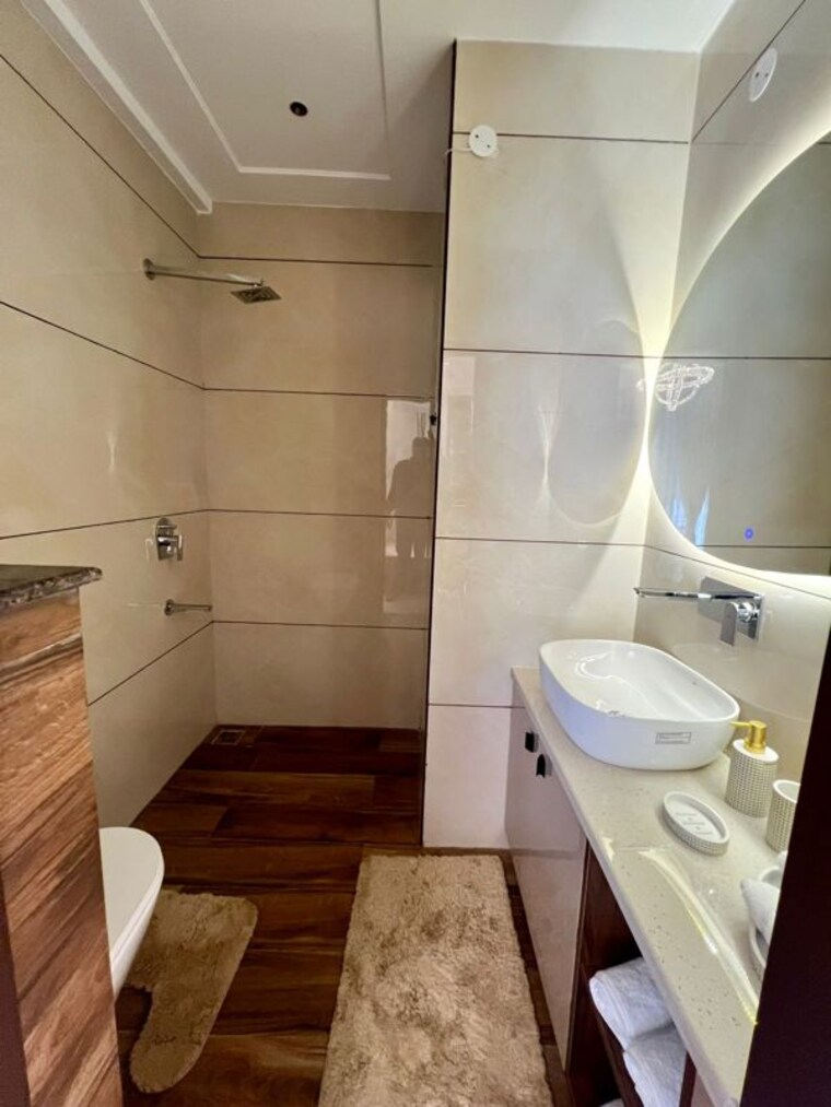 Bathroom, kharar mohali road 3 Bedroom 150 Sq.Yd. Apartment In Kharar Mohali Road Kharar 10275830
