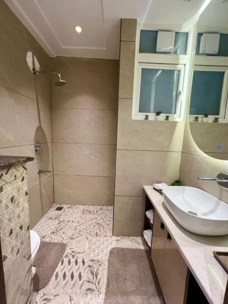 Attached Bathroom, kharar mohali road 3 Bedroom 150 Sq.Yd. Apartment In Kharar Mohali Road Kharar 10275830
