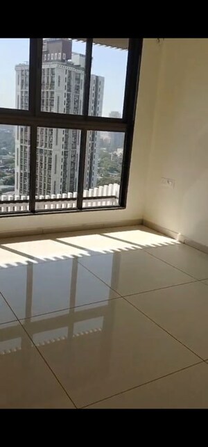 2 BHK Apartment For Rent in Chandak 34 Park Estate, Goregaon West